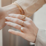 AMBRE BAGUE AJUSTABLE NACRE BLANCHE