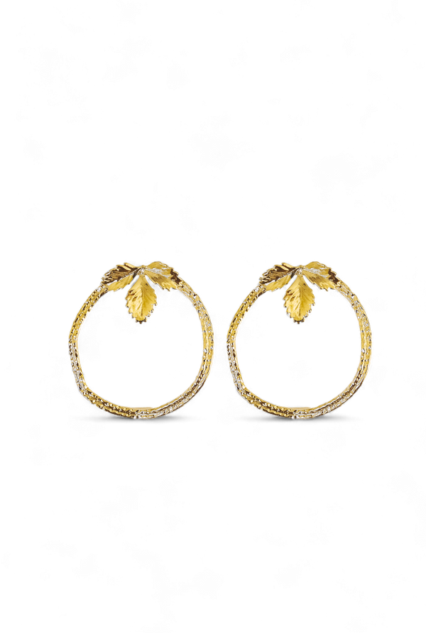 Charlot, Boucles d'oreilles