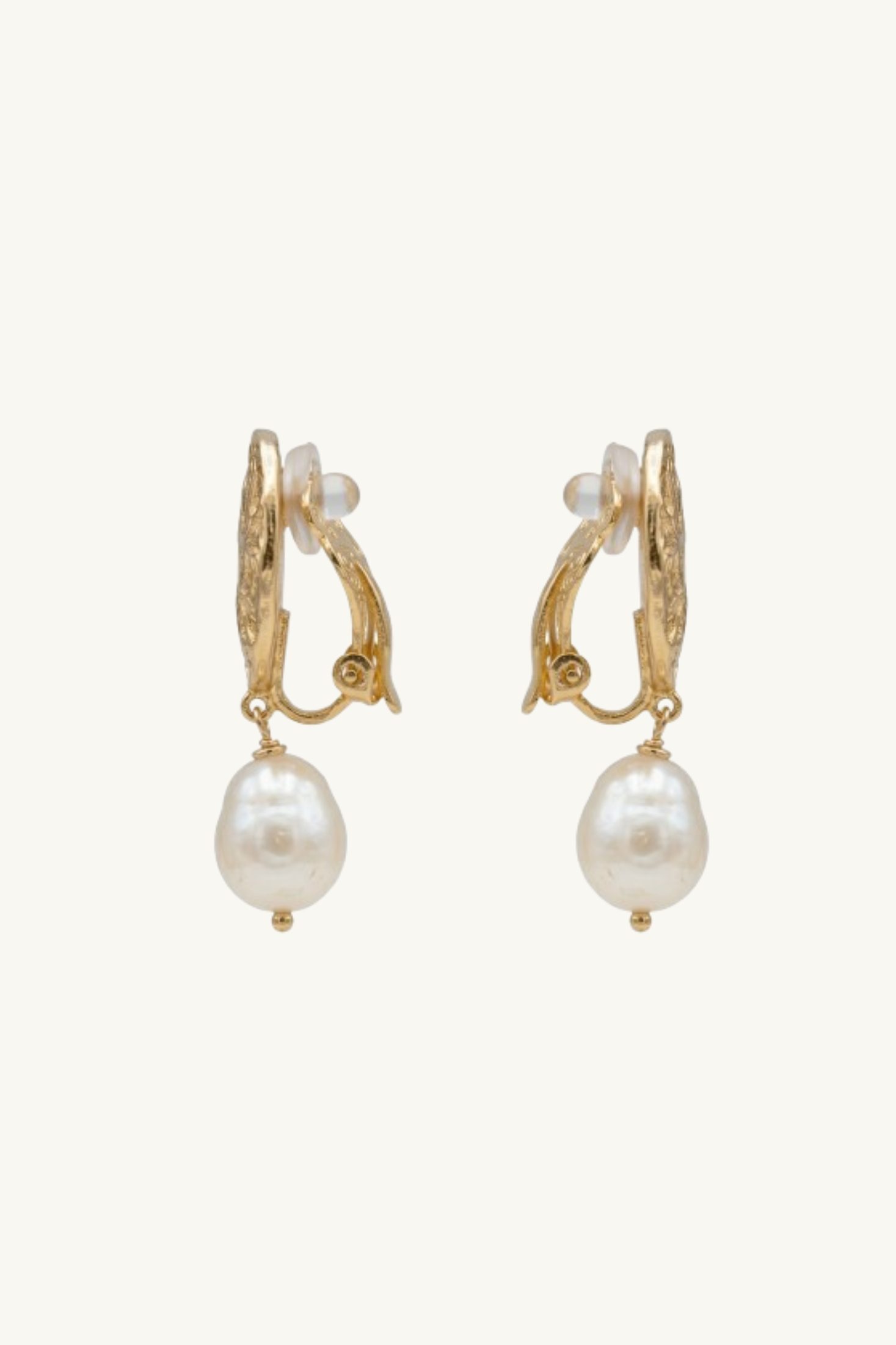 Clip-On Pearl Earrings Luna