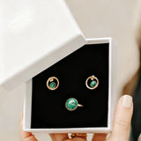 Le duo, Boucles d'oreilles Léna, Bague Inès, Malachite