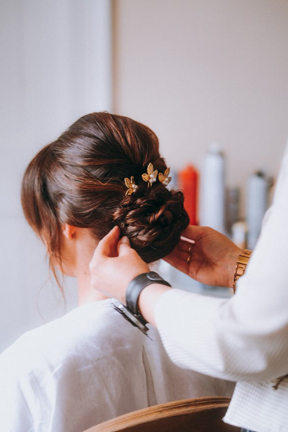 Hairpins, Marais, White Pearls
